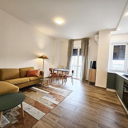 Hbhall Linate Apartment Milan Extérieur photo