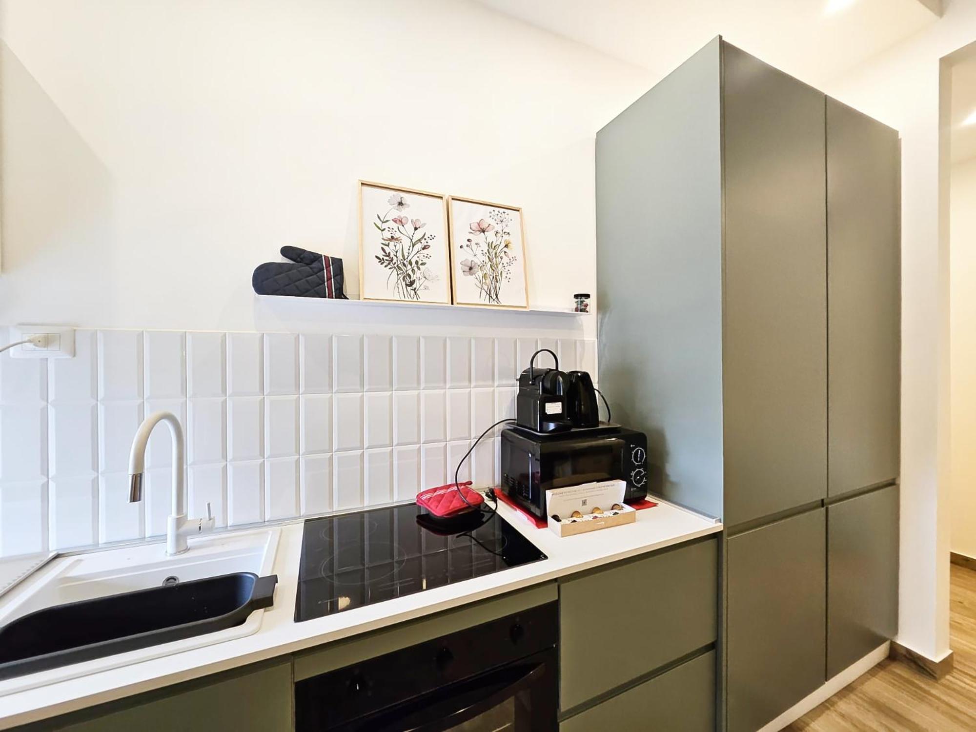Hbhall Linate Apartment Milan Extérieur photo