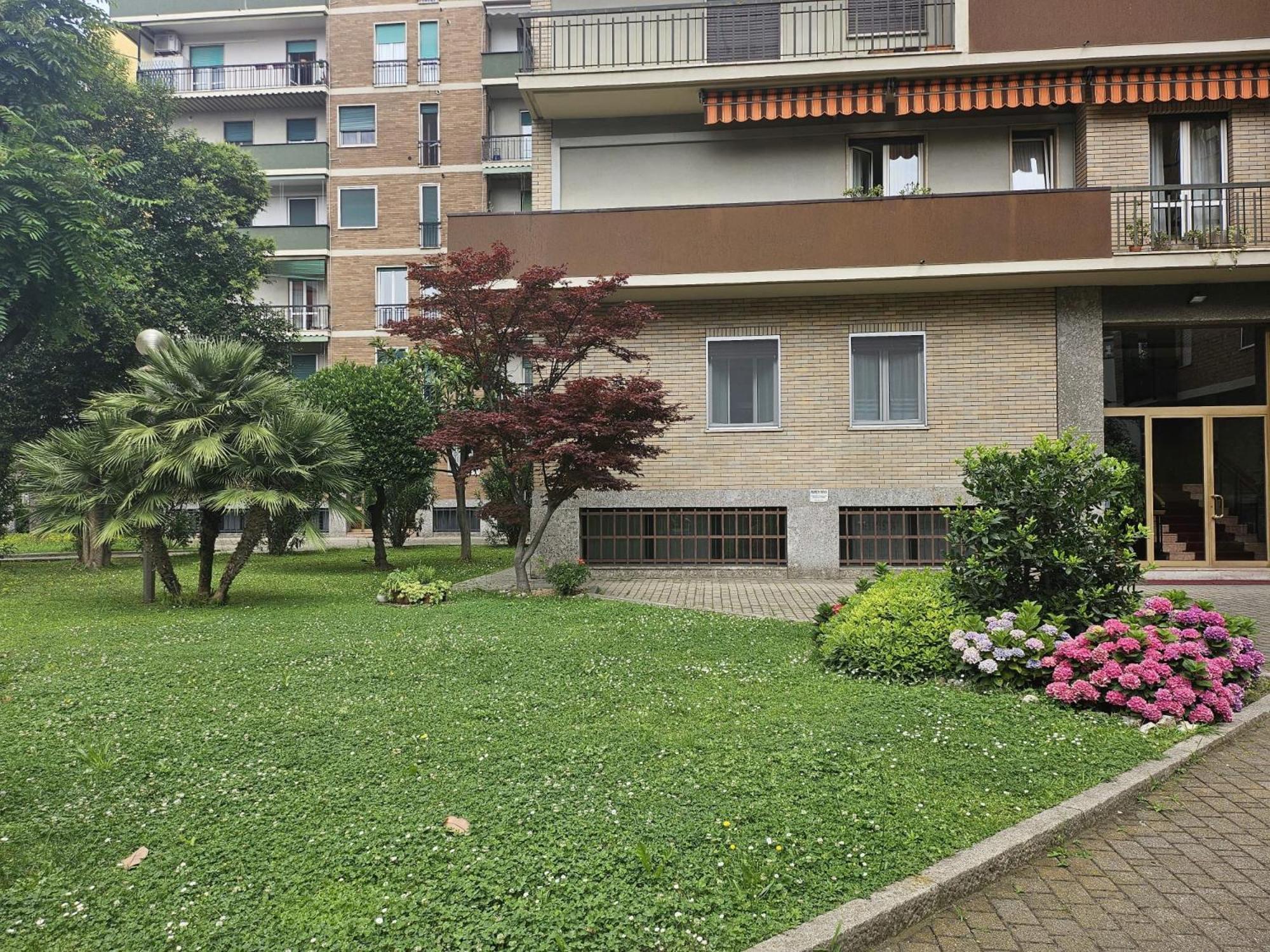 Hbhall Linate Apartment Milan Extérieur photo