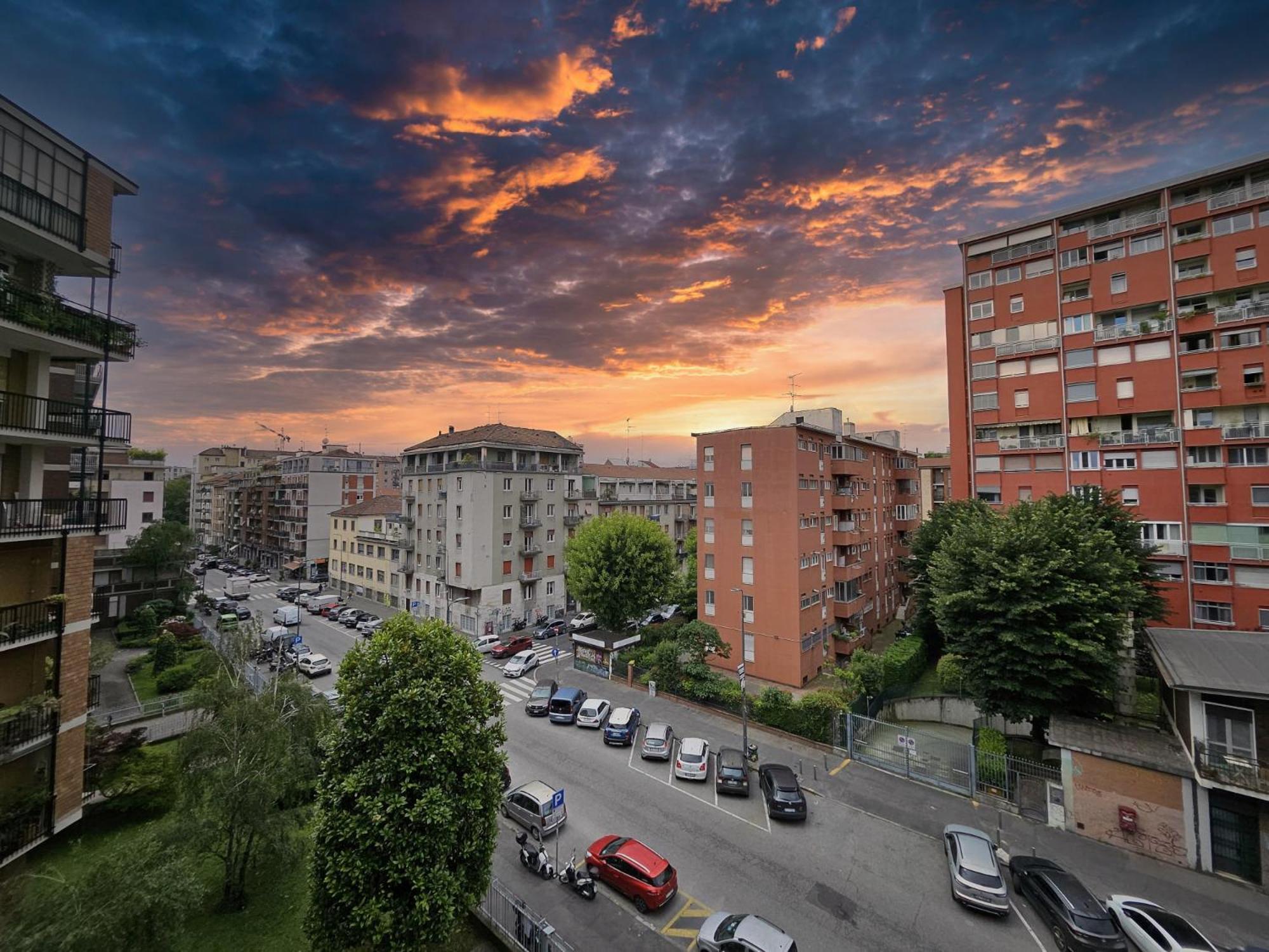 Hbhall Linate Apartment Milan Extérieur photo